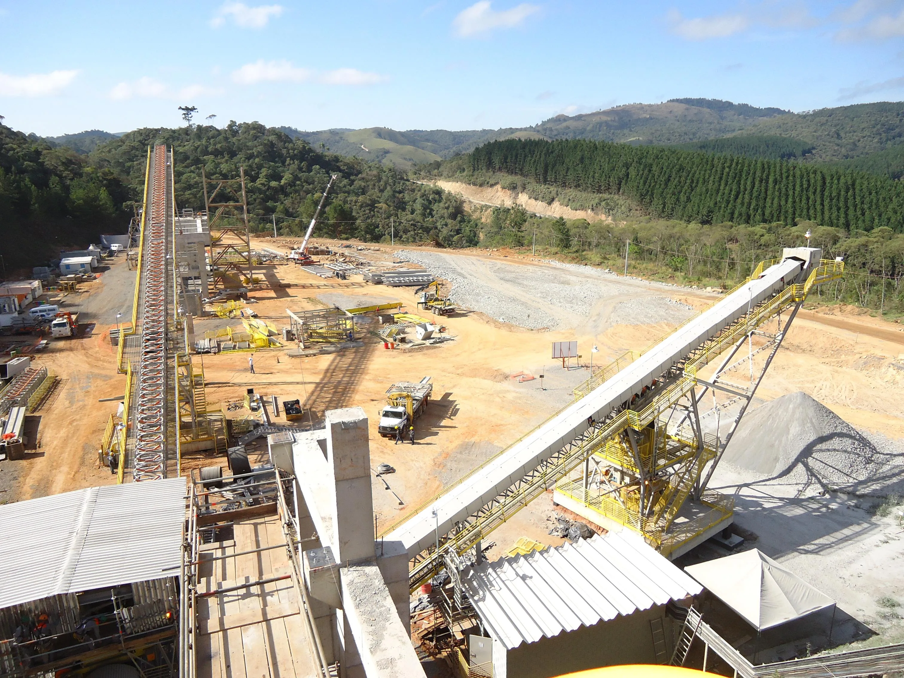 Planta de Britagem Parametrizada — Megahproj